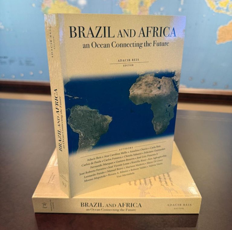 Livro Brazil and Africa